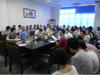 理论和实际相结合,走好入职第一步 理论和实际相结合,走好入职第一步